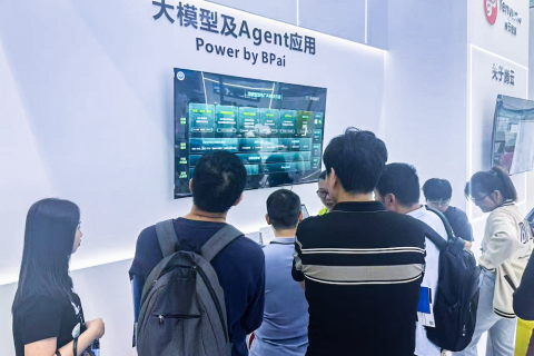 别卷了！自建企业私有RAG大模型的坑你填不完